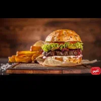 صندوقدار خانم در فست فود