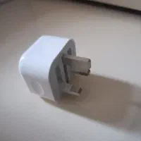 شارژر اپل 20 وات کاملا سالم