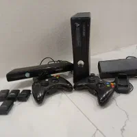 Xbox 360 اسلیم دو دسته با کینکت|کنسول، بازی ویدئویی و آنلاین|مشهد, رستگار|دیوار