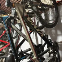 جذب نیرو جهت تعمیرات دوچرخه