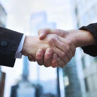 به شریک کاری نیازمندیم