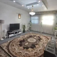 ۹۰متردونبش طبقه۲ برخیابان اهری ارم پیک گلستان یکم