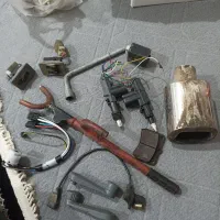 تعدادی وسایل پراید