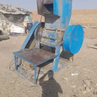 یک عدد دستگاه اسیاب ۶۰