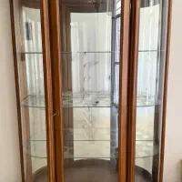 کمد ویترینی  چوب و شیشه