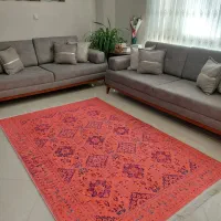 فرشینه زمینه لاکی روشن ۴