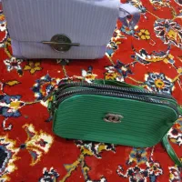 تعدادی لباس درحدنو|لباس|هشتگرد, شهرک راه آهن|دیوار