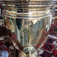 سماور روسی سه لیتری صدساله آنیک کلکسیونی|کلکسیون اشیاء عتیقه|تبریز, |دیوار