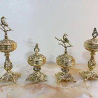 ظروف پذیرایی برنجی و آلیاژی کنارسالنی|صنایع دستی و سایر لوازم تزئینی|مشهد, جوادیه|دیوار