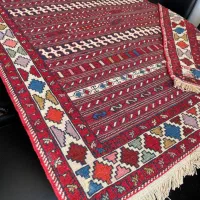 فرش دستباف بسیار ظریف و زیبا