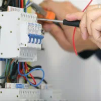 برقکار ساختمان وجوشکار