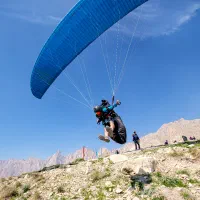 آموزش پرواز با پاراگلایدر