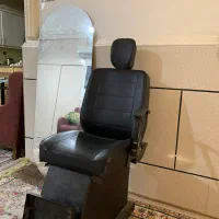 اینه و صندلی تکی هم به فروش میرسد|آرایشگاه و سالنهای زیبایی|میناب, |دیوار