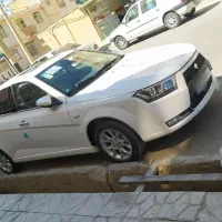 دنا پلاس اتوماتیک، مدل ۱۴۰۴|خودرو سواری و وانت|بروجرد, |دیوار