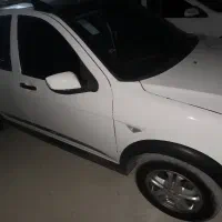 کوئیک gxr l سفید مشکی