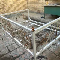 چهارپایه فلزی آلاچیق