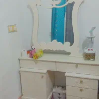 میز آرایش(دراور) و آینه