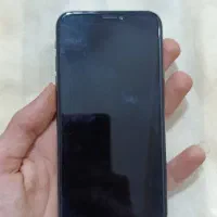 ایفون xs