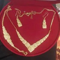 سرویس طلا کاملا نو نو