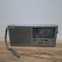 رادیو پنج موج توشیبا ژاپن و تعدادی اجناس قدیمی