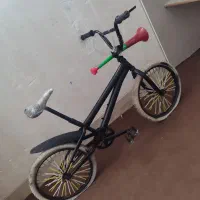 دوچرخه|دوچرخه، اسکیت، اسکوتر|شیراز, دست خضر|دیوار