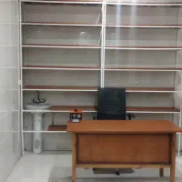 میزچوپی اصل محکم ودرحدنو کاملا سالم کشودارباقفل