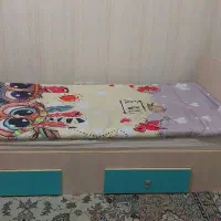 تخت خواب یکنفره mdf|تخت و سرویس خواب|تهران, بروجردی|دیوار