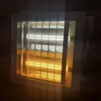 لامپ مهتابی سالم و تمیز