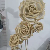 گل طلایی