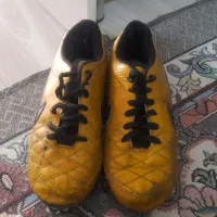 کتونی فوتبال سایز ۳۶