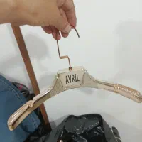 چوب کار چوب لباسی|بندرخت و رخت‌آویز|پرند, فاز ۳|دیوار