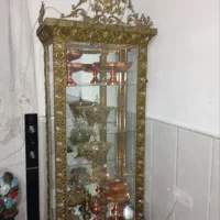 ویترین برنز