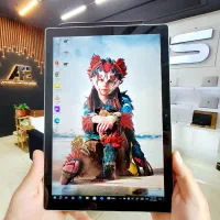 سرفیس لمسی ، surface ، همراه با جعبه