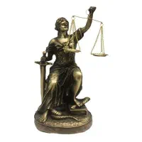 همکاری با وکیل پایه یک دادگستری (خانم یا آقا)