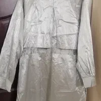 بارونی|لباس|بیرجند, |دیوار