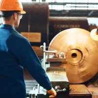 استخدام تراشکار