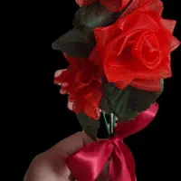 شاخه گل سه تایی فقط ۷۰ تومان