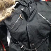 پالتو|لباس|کرمان, |دیوار