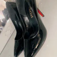 پاشنه بلند مشکی قرمز