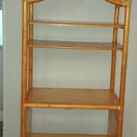 قفسه چوبی حصیری با طراحی خاص