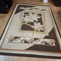 فرش ماشینی طرح کلاسیک قهوه‌ای و کرم قیمت مناسب