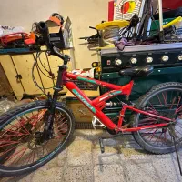 دوچرخه ۲۶نیاز به تعمیردارد