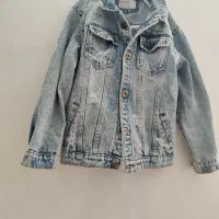 تعدادی لباس پسرانه