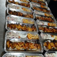 کارگر ساده اشپزخانه