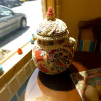 خمره سفالی فرش شده