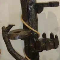 دکور تنه درختی