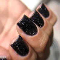 تمامی خدمات ناخن با تخفیف ویژه عیدانه (متریال ژل)