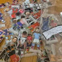 ۱۰۰ عدد کارت و ۸۵ عدد مینی فیگور کیمدی|کلکسیون و سرگرمی|تهران, دبستان|دیوار