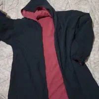 تعداد زیادی لباس زنانه