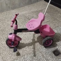 سه‌‌چرخه‌فروشی‌‌در‌‌حد‌‌نو